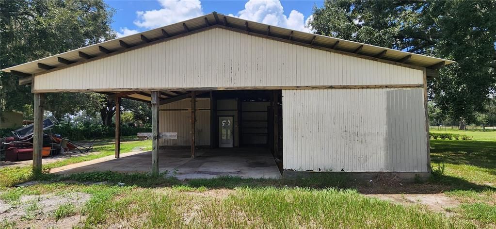 Active With Contract: $226,000 (4 beds, 3 baths, 2449 Square Feet)