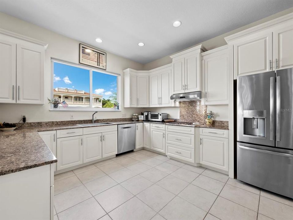 En Venta: $3,295,000 (4 camas, 5 baños, 3926 Pies cuadrados)