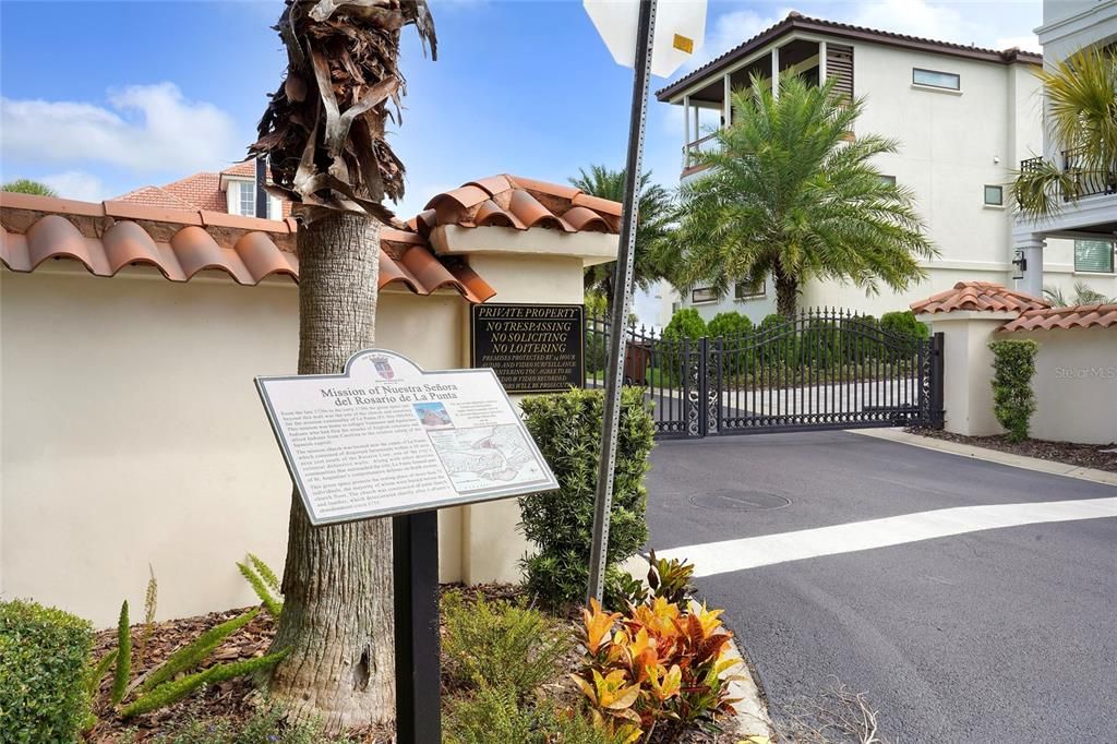 待售: $1,850,000 (0.26 acres)