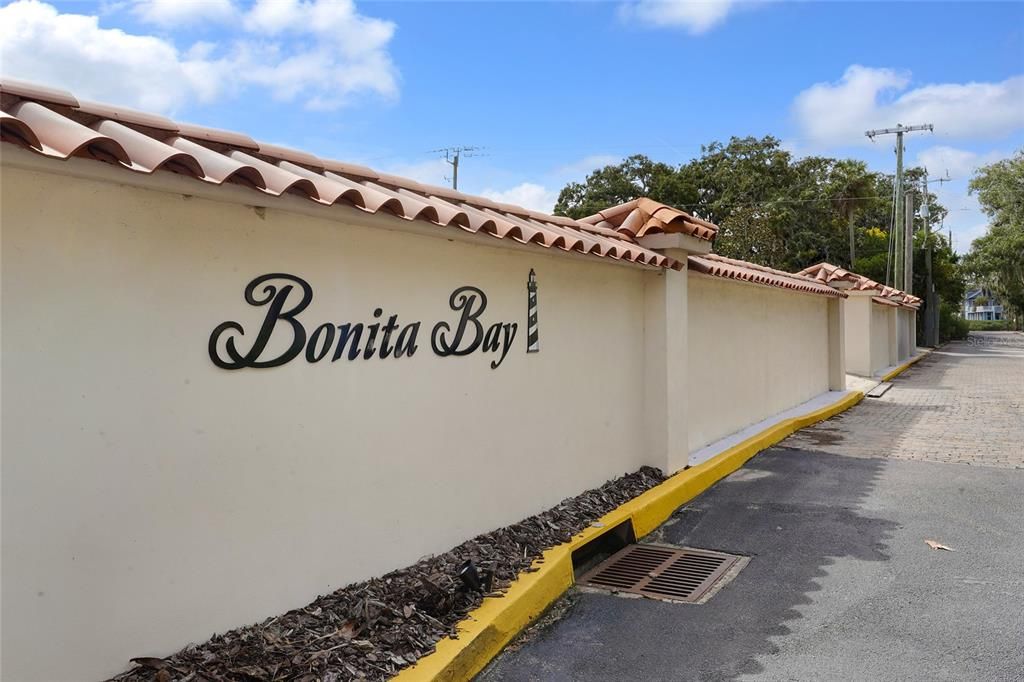 待售: $1,850,000 (0.26 acres)