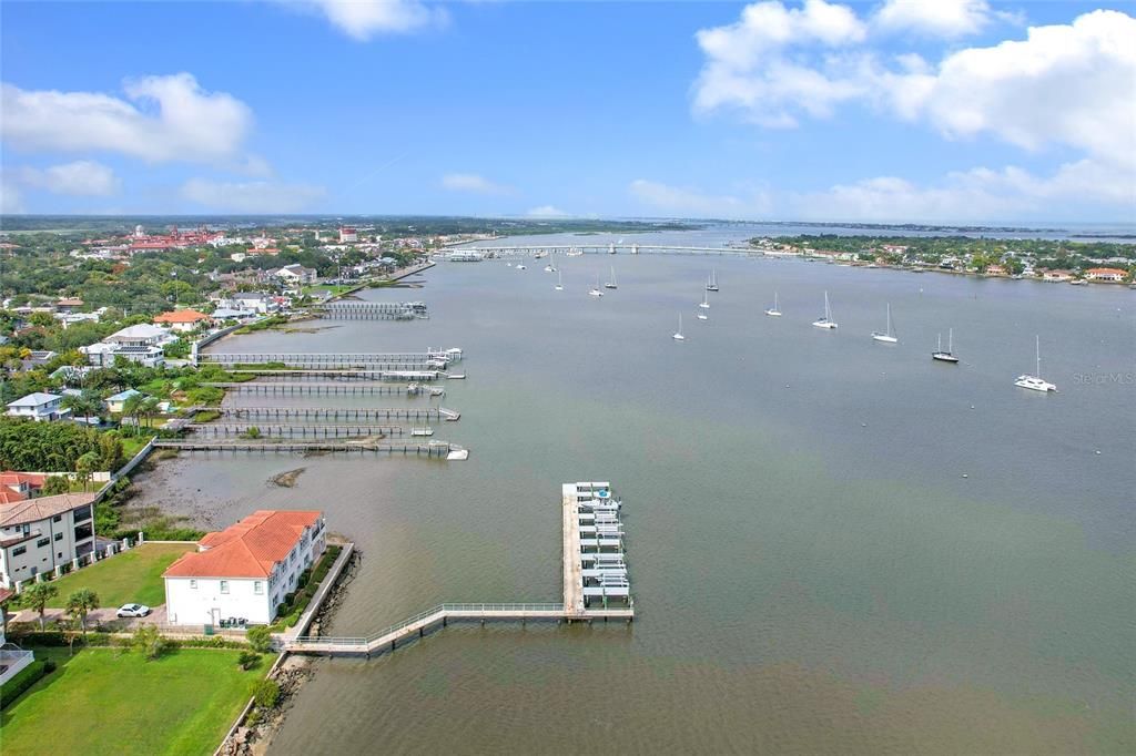 待售: $1,850,000 (0.26 acres)