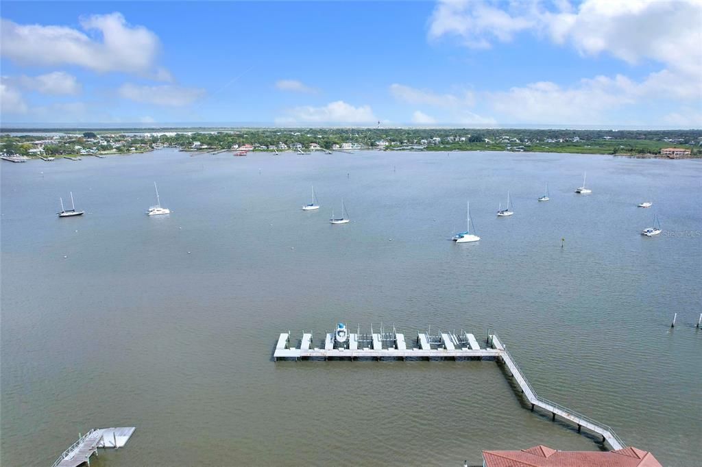 待售: $1,850,000 (0.26 acres)