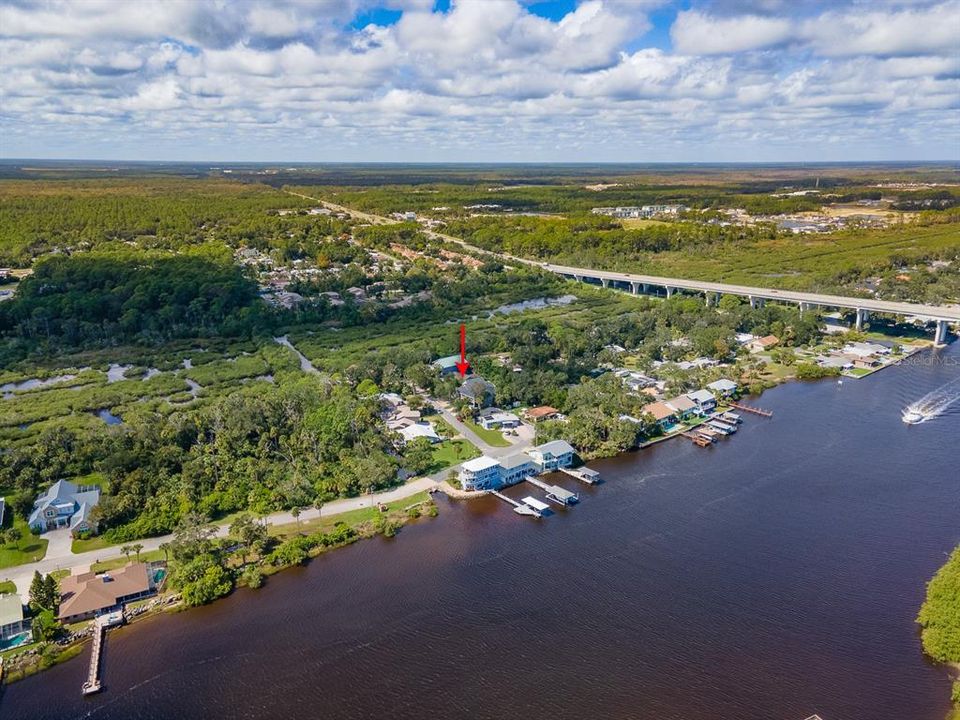 合同活跃: $445,000 (2 贝兹, 2 浴室, 1836 平方英尺)