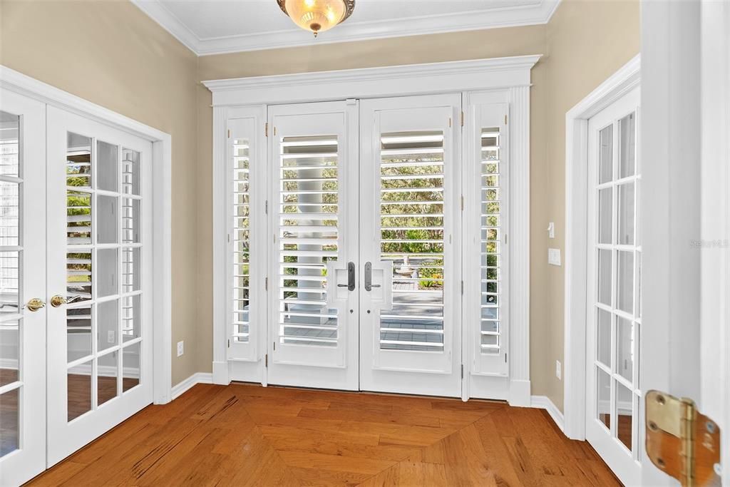 Active With Contract: $950,000 (4 beds, 3 baths, 3808 Square Feet)