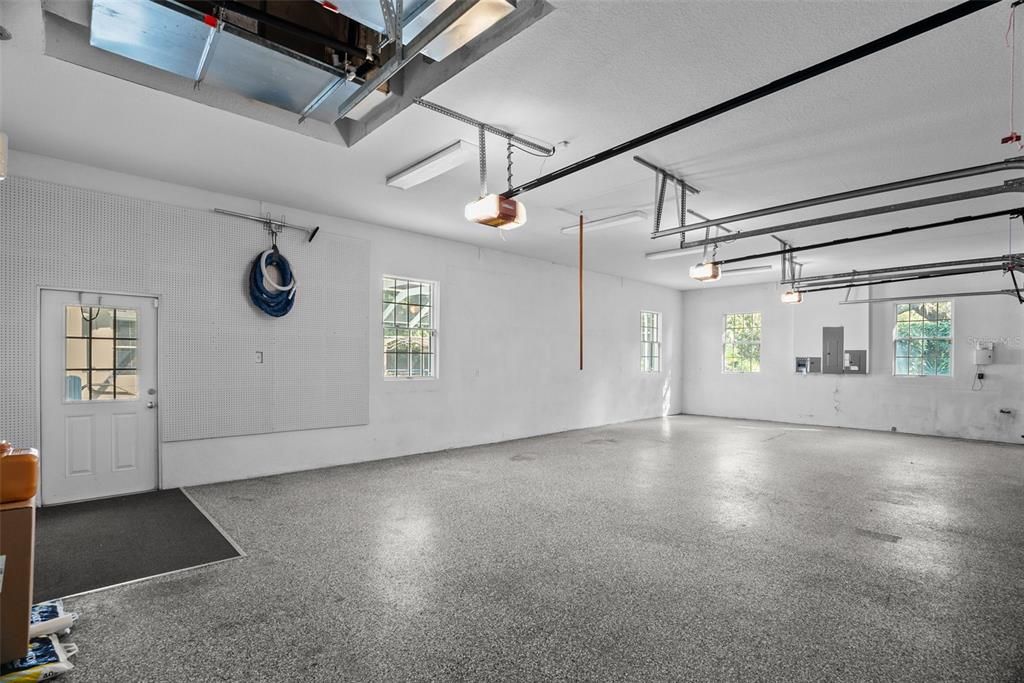 Active With Contract: $950,000 (4 beds, 3 baths, 3808 Square Feet)