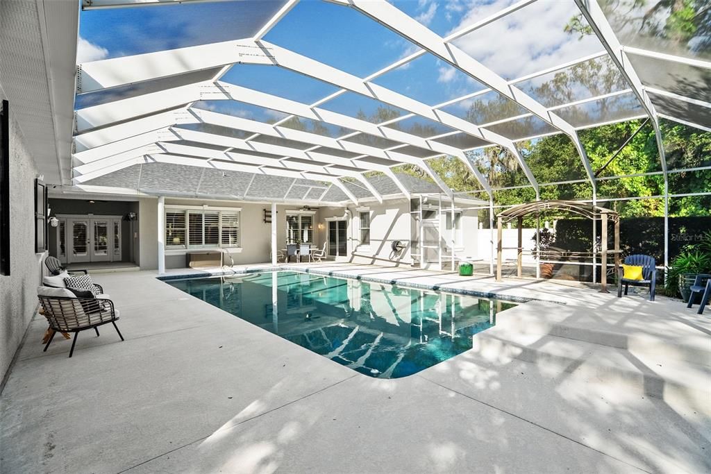 Active With Contract: $950,000 (4 beds, 3 baths, 3808 Square Feet)