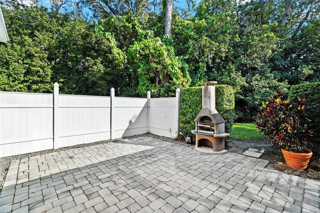 Active With Contract: $950,000 (4 beds, 3 baths, 3808 Square Feet)