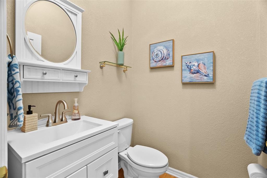 Active With Contract: $950,000 (4 beds, 3 baths, 3808 Square Feet)