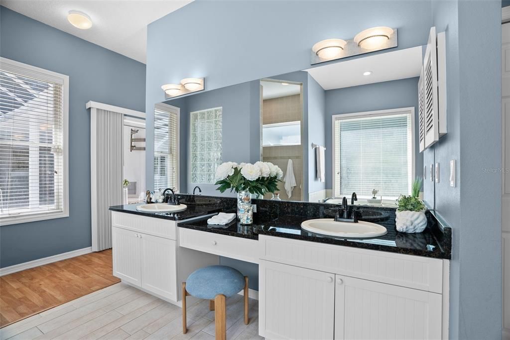 Active With Contract: $950,000 (4 beds, 3 baths, 3808 Square Feet)