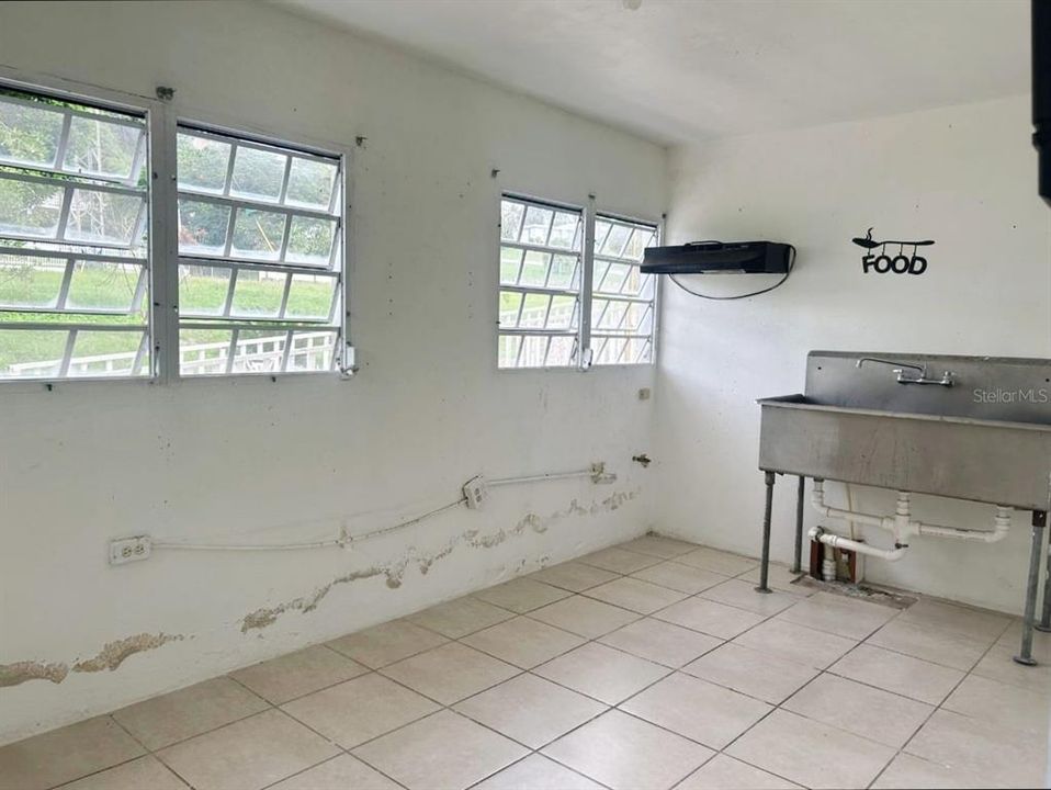En Venta: $225,000 (5 camas, 5 baños, 3455 Pies cuadrados)
