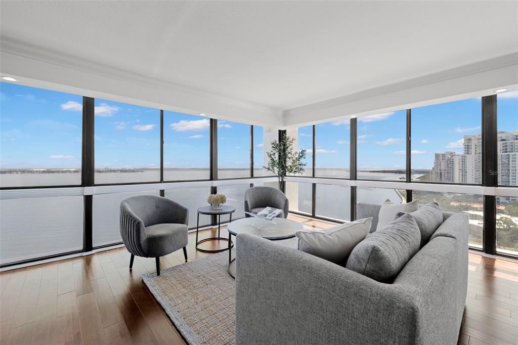 For Rent: $6,500 (2 beds, 3 baths, 3033 Square Feet)