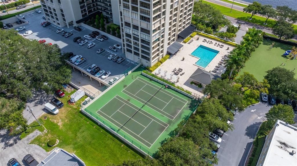 For Rent: $6,500 (2 beds, 3 baths, 3033 Square Feet)