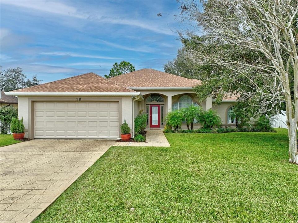 最近租的: $2,000 (3 贝兹, 2 浴室, 1904 平方英尺)