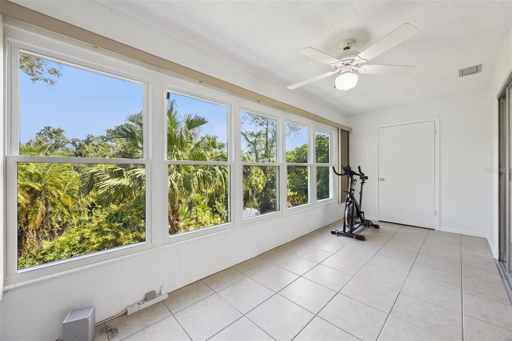 En Venta: $123,000 (2 camas, 2 baños, 1378 Pies cuadrados)