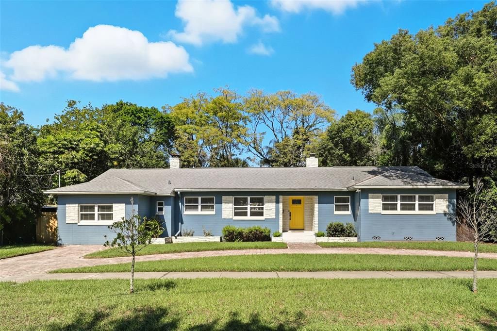 最近售出: $575,000 (3 贝兹, 2 浴室, 1931 平方英尺)