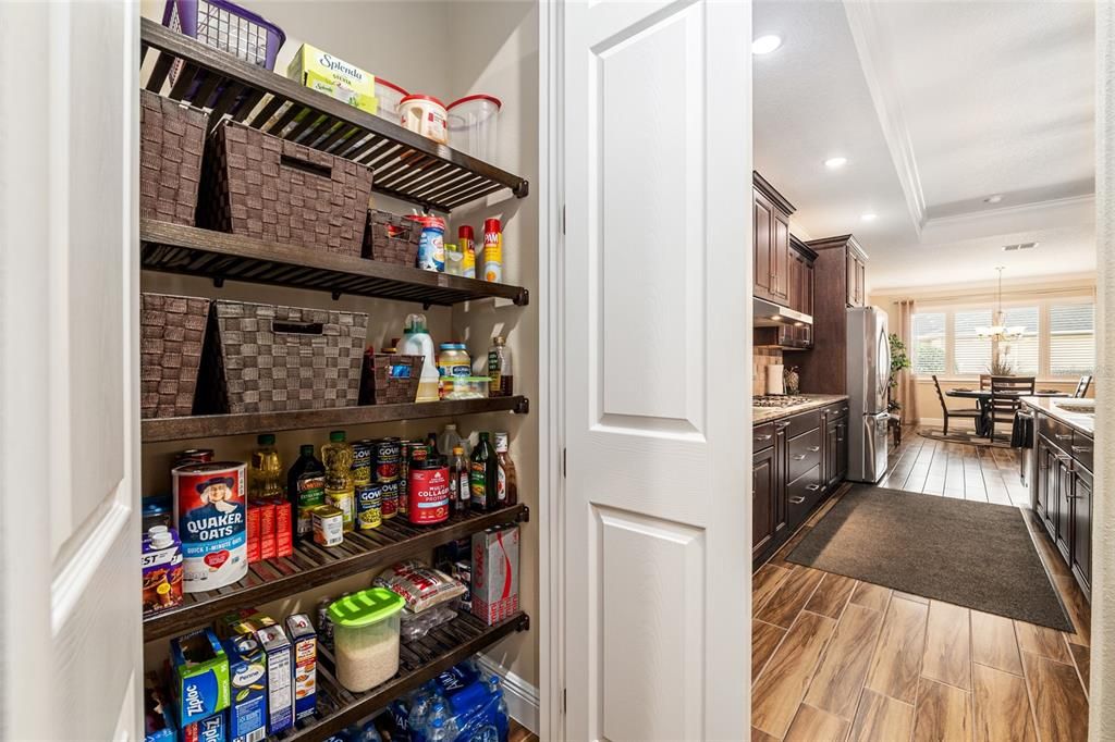 待售: $585,000 (3 贝兹, 2 浴室, 2648 平方英尺)