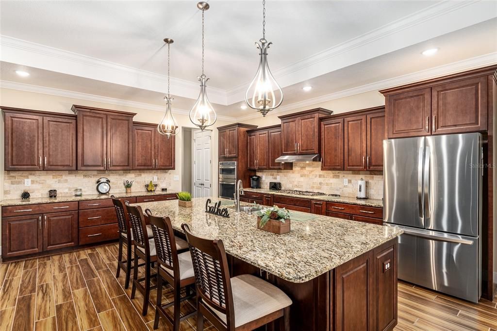 待售: $585,000 (3 贝兹, 2 浴室, 2648 平方英尺)