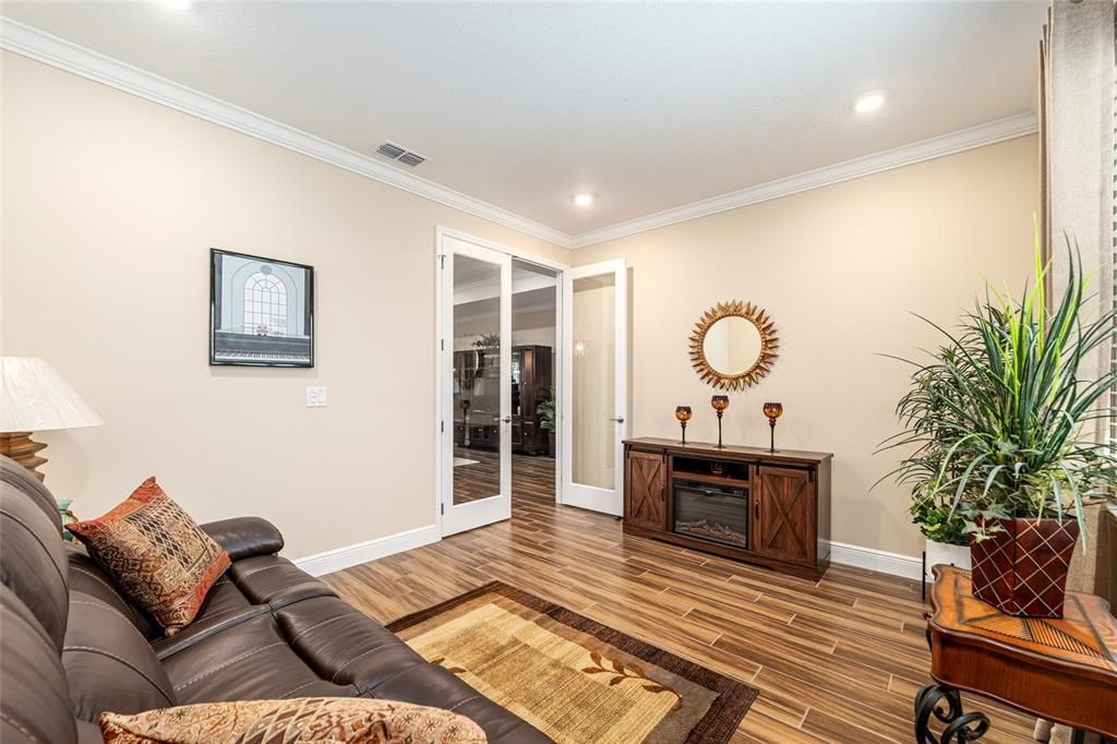 待售: $585,000 (3 贝兹, 2 浴室, 2648 平方英尺)