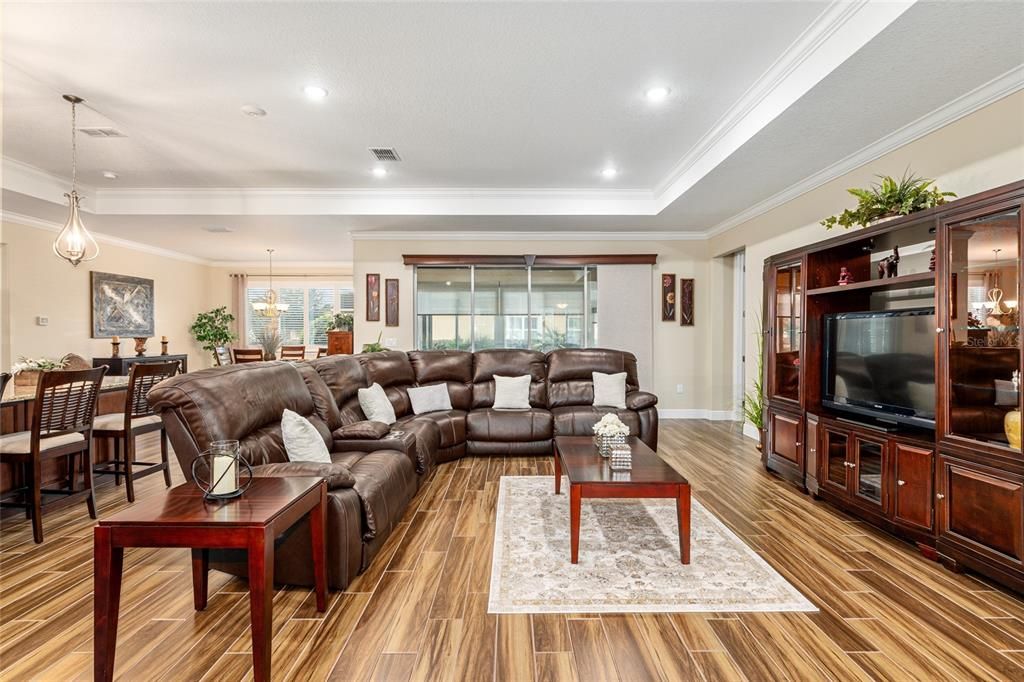 待售: $585,000 (3 贝兹, 2 浴室, 2648 平方英尺)