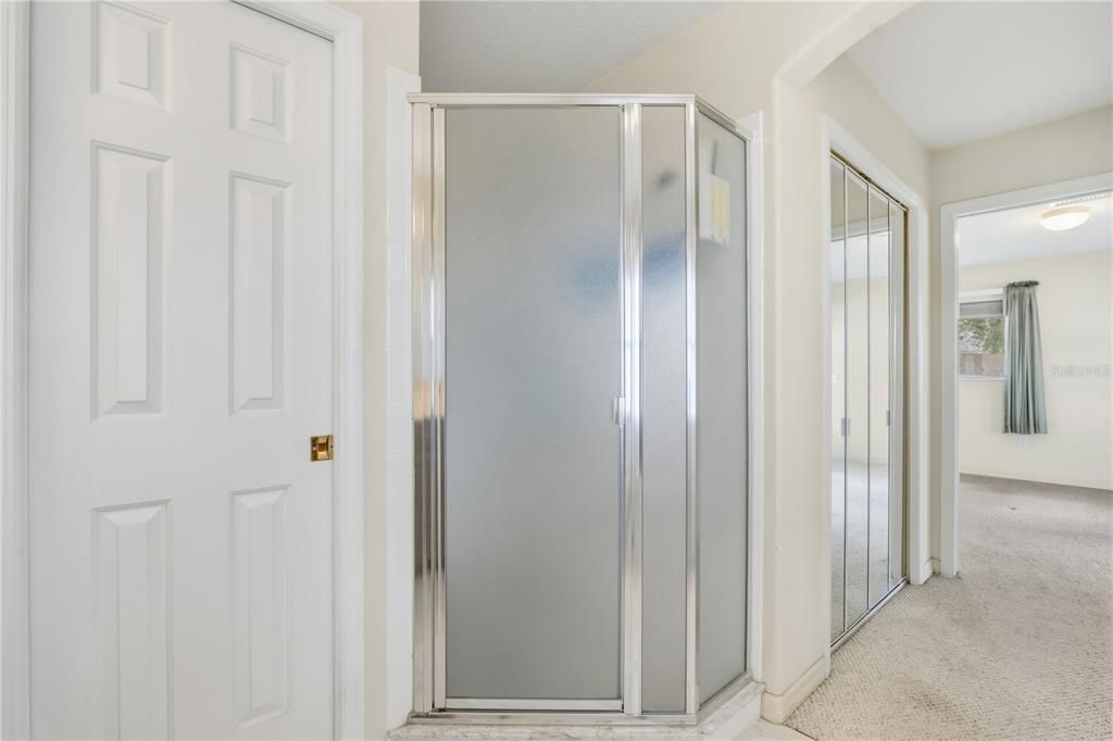 For Sale: $330,000 (3 beds, 2 baths, 1814 Square Feet)