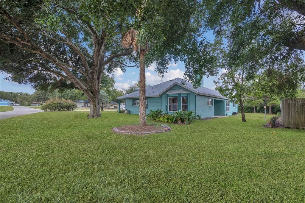 For Sale: $330,000 (3 beds, 2 baths, 1814 Square Feet)