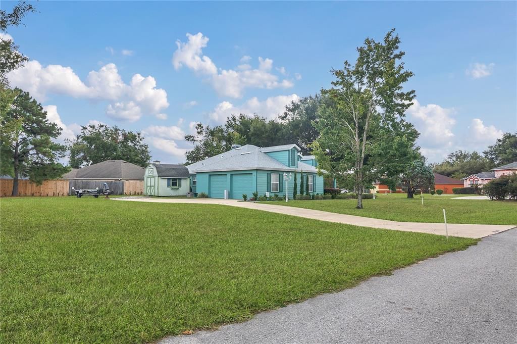 For Sale: $330,000 (3 beds, 2 baths, 1814 Square Feet)