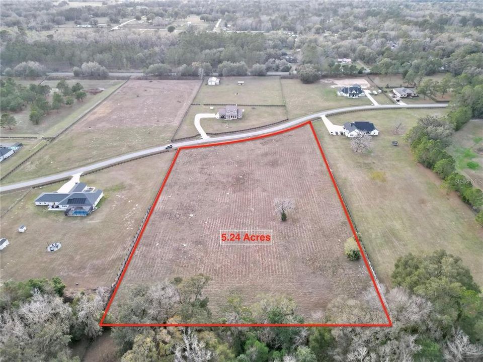 На продажу: $299,000 (5.24 acres)