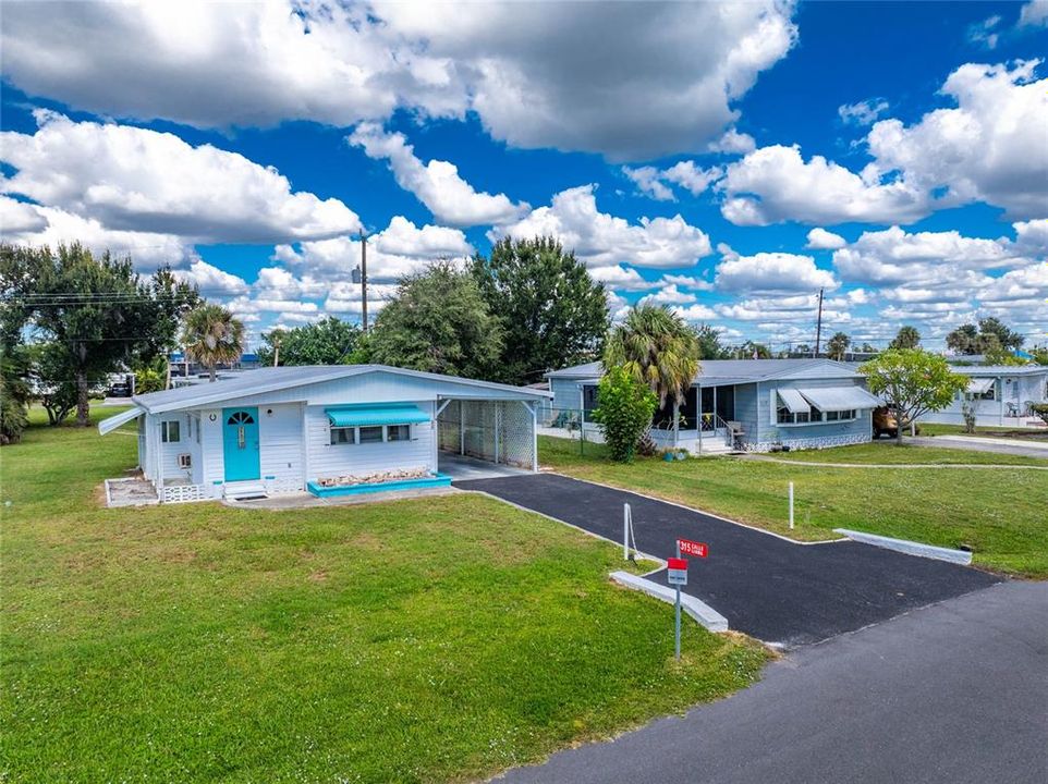 待售: $99,900 (2 贝兹, 1 浴室, 708 平方英尺)