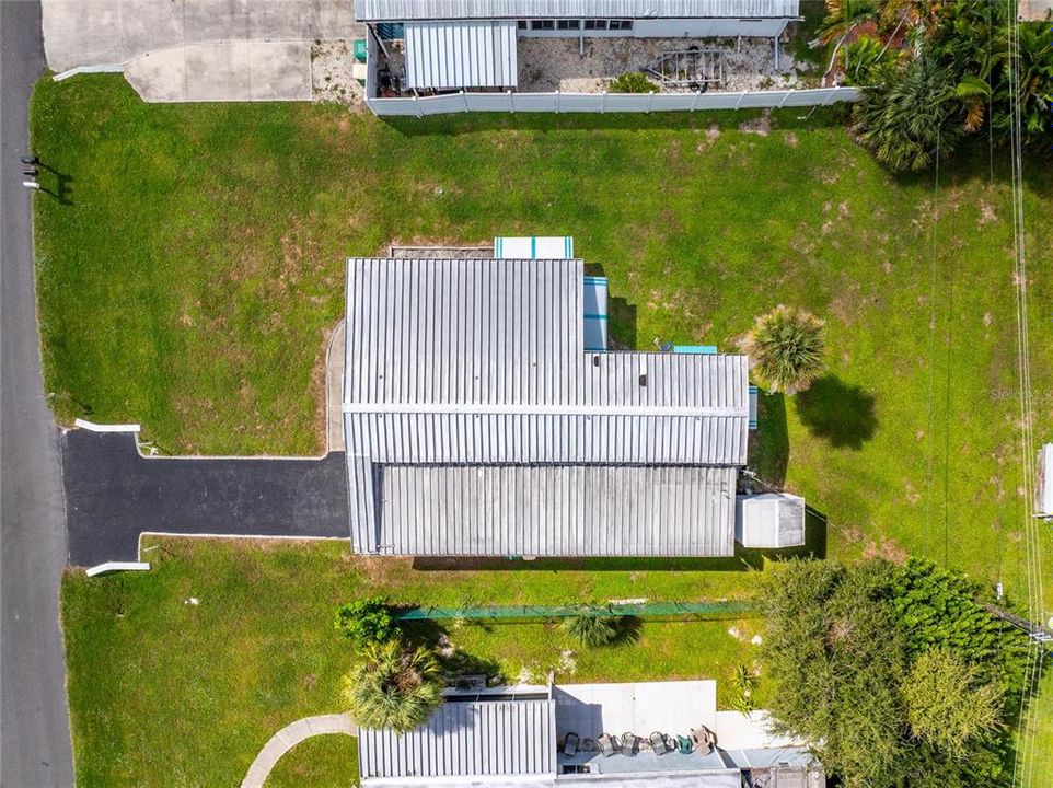 待售: $99,900 (2 贝兹, 1 浴室, 708 平方英尺)