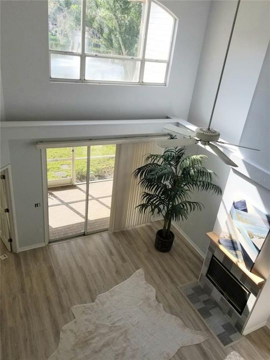 待售: $359,000 (4 贝兹, 2 浴室, 2600 平方英尺)