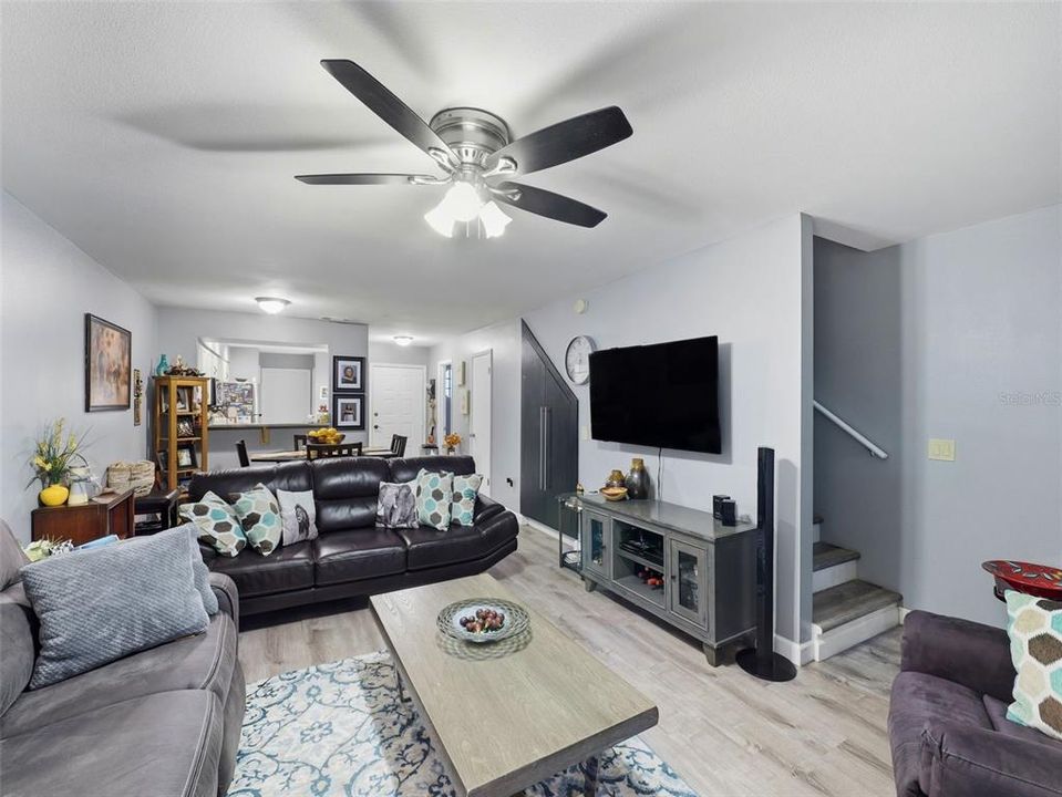 En Venta: $269,500 (2 camas, 2 baños, 1196 Pies cuadrados)