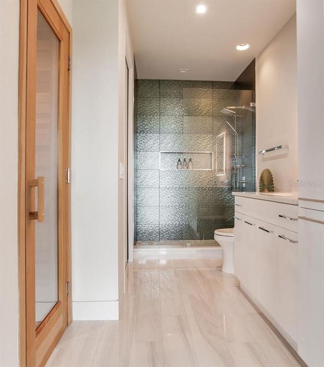 En Venta: $7,890,000 (6 camas, 6 baños, 7250 Pies cuadrados)