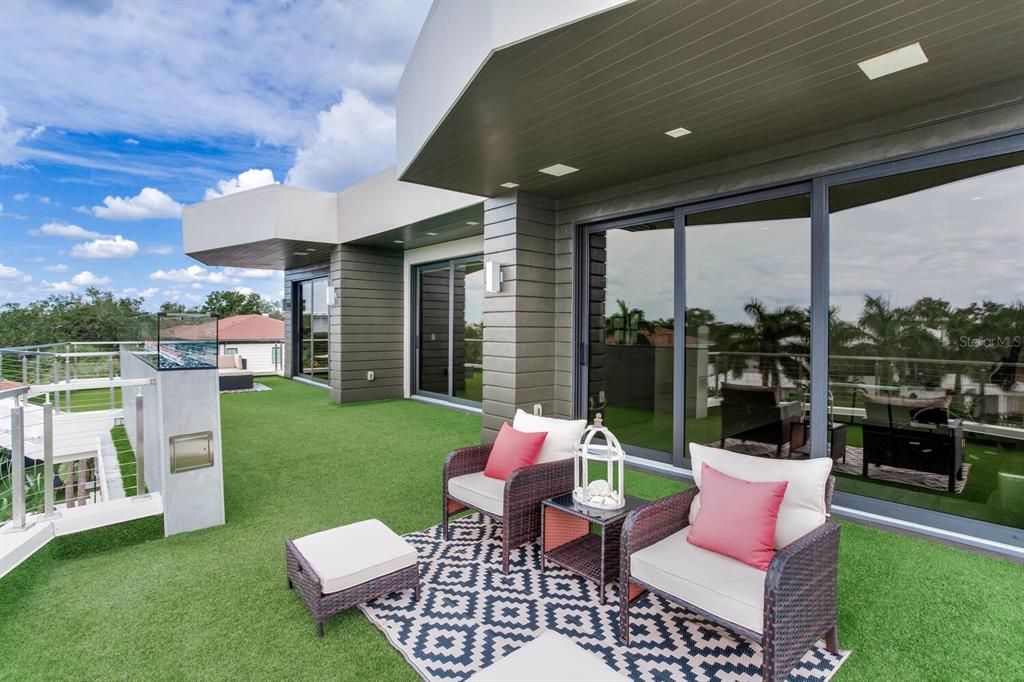 En Venta: $7,890,000 (6 camas, 6 baños, 7250 Pies cuadrados)