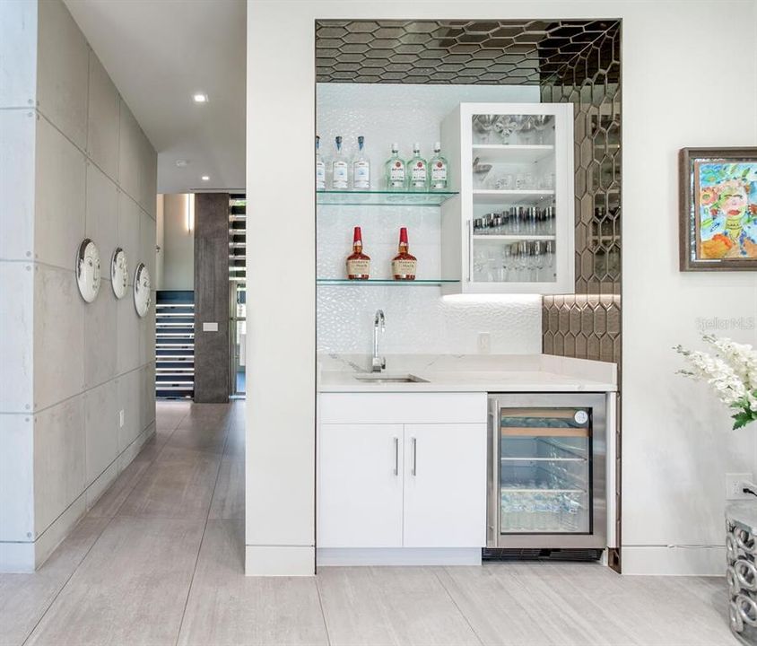 En Venta: $7,890,000 (6 camas, 6 baños, 7250 Pies cuadrados)