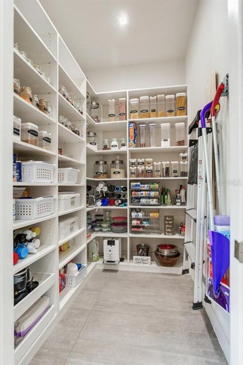 En Venta: $7,890,000 (6 camas, 6 baños, 7250 Pies cuadrados)