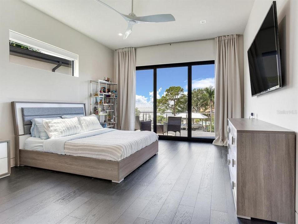 En Venta: $7,890,000 (6 camas, 6 baños, 7250 Pies cuadrados)