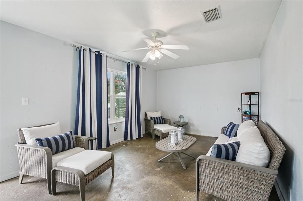 For Sale: $449,000 (4 beds, 2 baths, 2606 Square Feet)