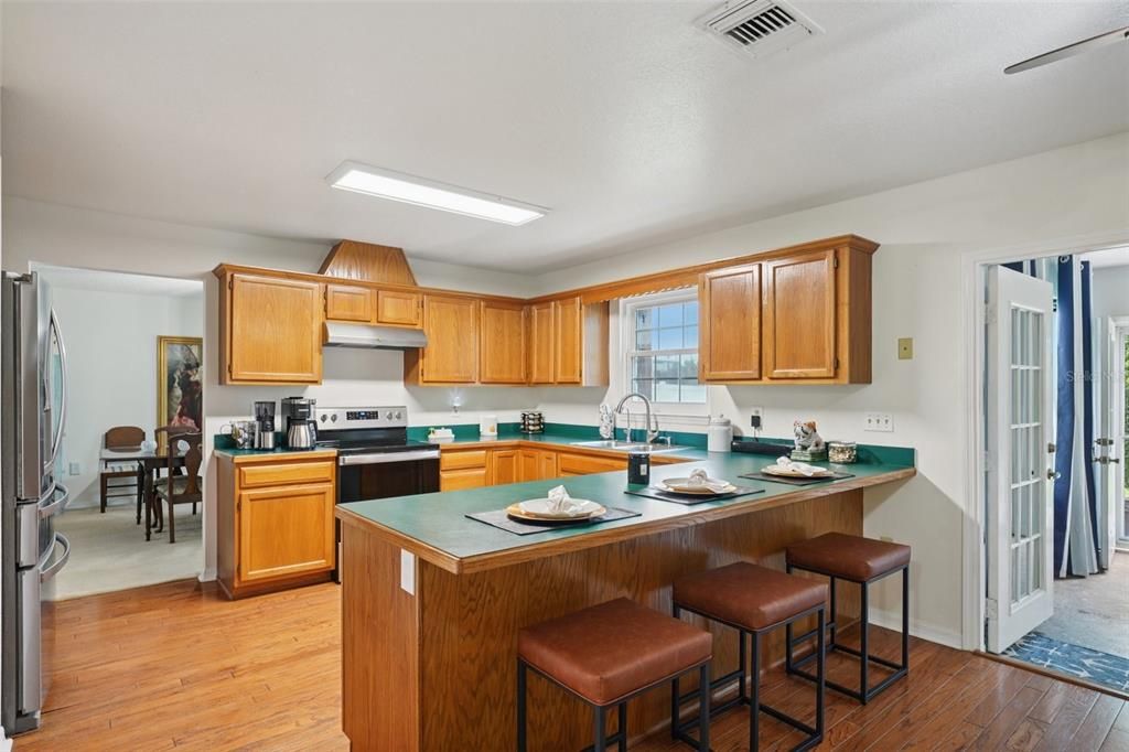 For Sale: $449,000 (4 beds, 2 baths, 2606 Square Feet)