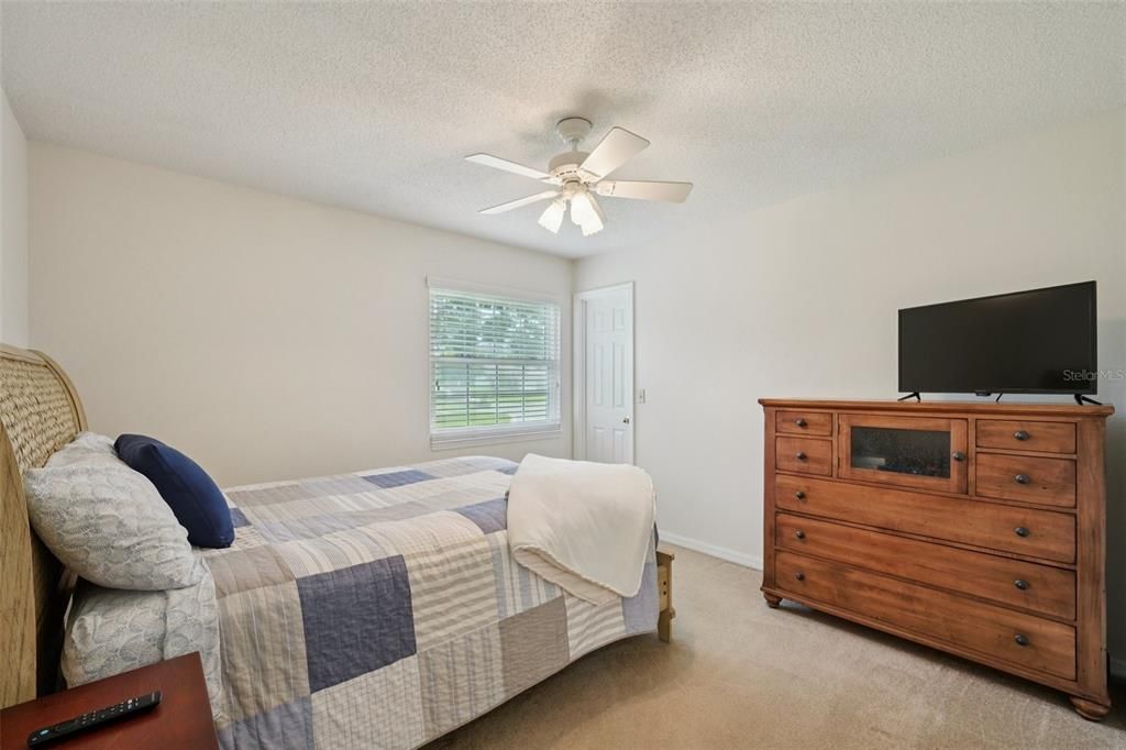 For Sale: $449,000 (4 beds, 2 baths, 2606 Square Feet)