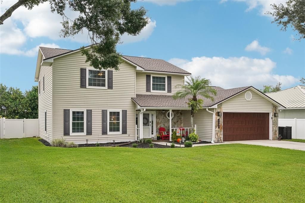 For Sale: $449,000 (4 beds, 2 baths, 2606 Square Feet)