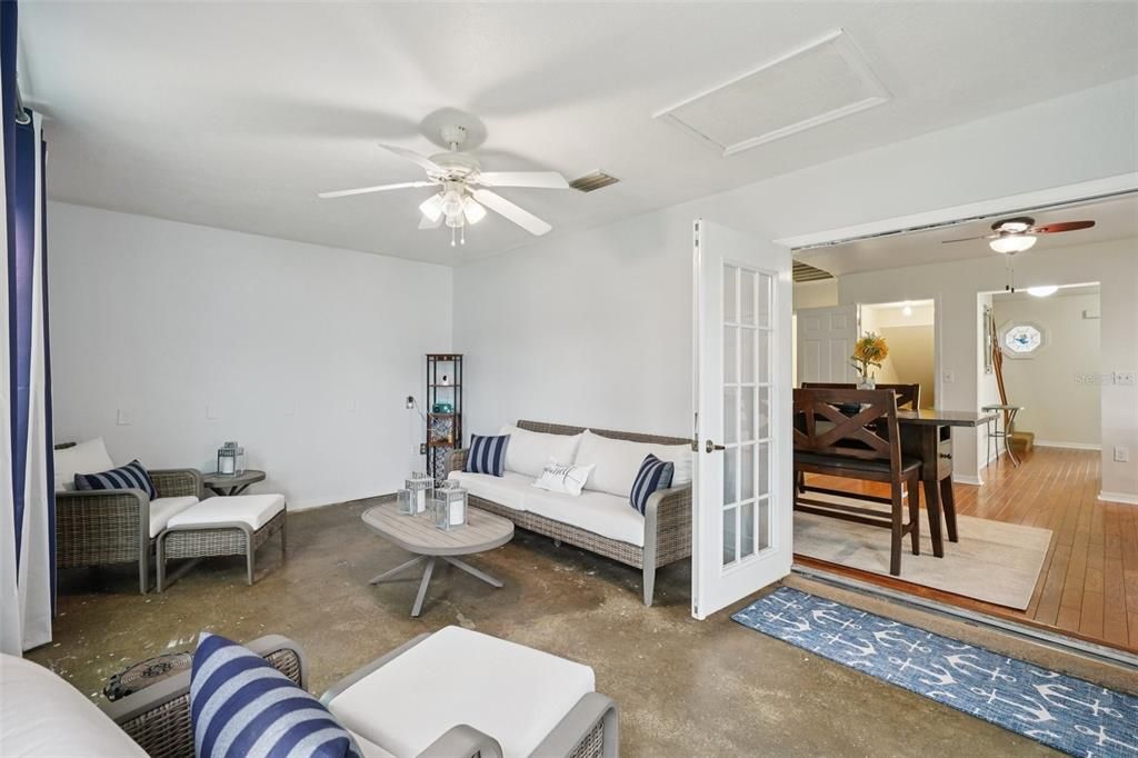 For Sale: $449,000 (4 beds, 2 baths, 2606 Square Feet)