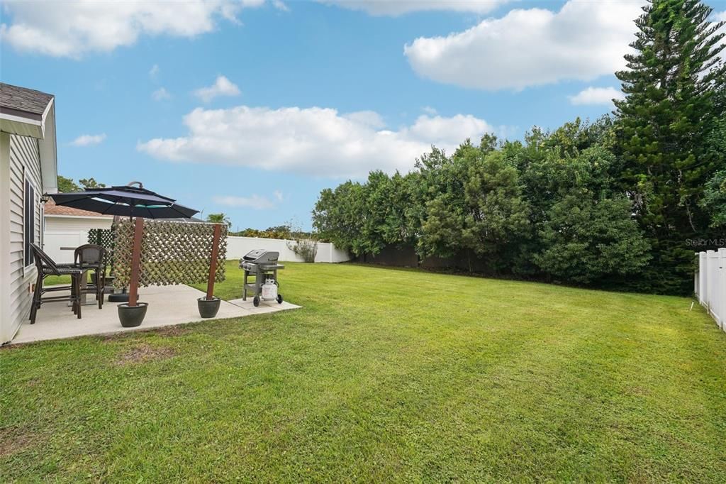 For Sale: $449,000 (4 beds, 2 baths, 2606 Square Feet)