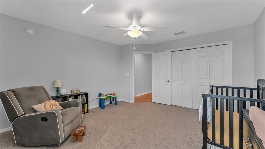 待售: $464,900 (6 贝兹, 3 浴室, 3200 平方英尺)