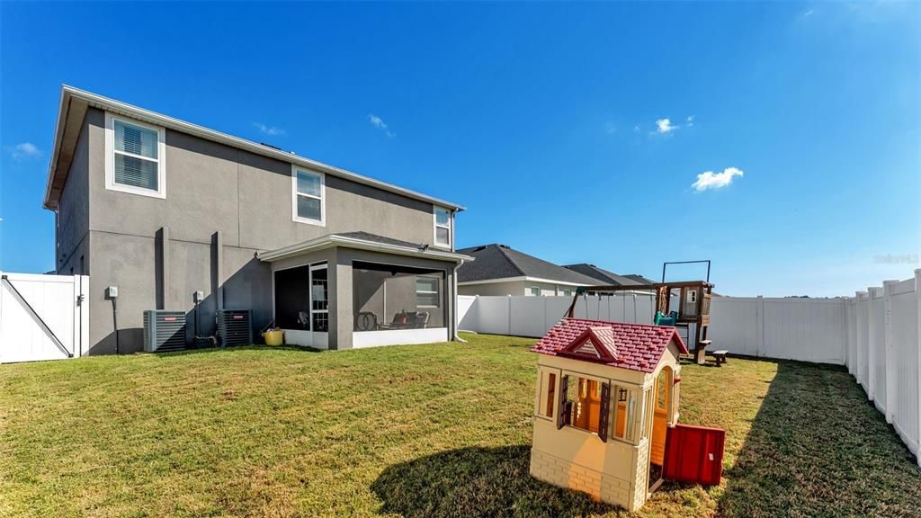 待售: $464,900 (6 贝兹, 3 浴室, 3200 平方英尺)