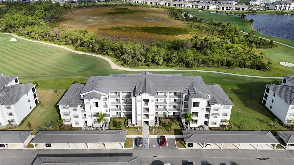 合同活跃: $279,900 (2 贝兹, 2 浴室, 1124 平方英尺)