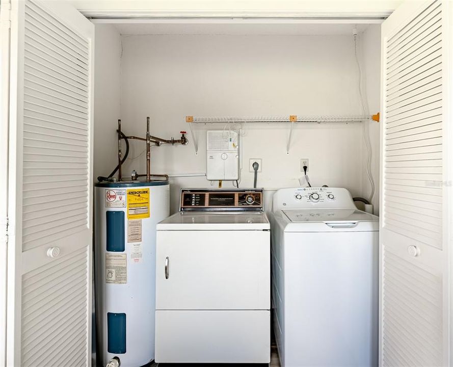 待售: $147,000 (2 贝兹, 2 浴室, 1029 平方英尺)