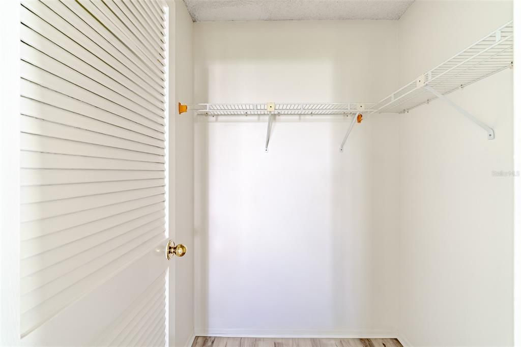 待售: $147,000 (2 贝兹, 2 浴室, 1029 平方英尺)