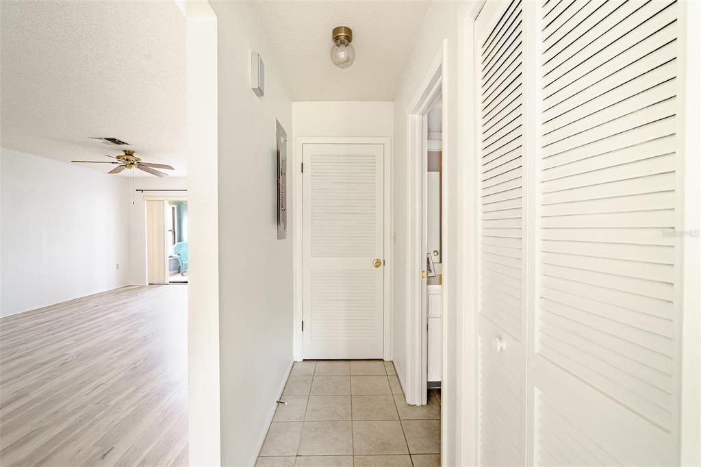 待售: $147,000 (2 贝兹, 2 浴室, 1029 平方英尺)