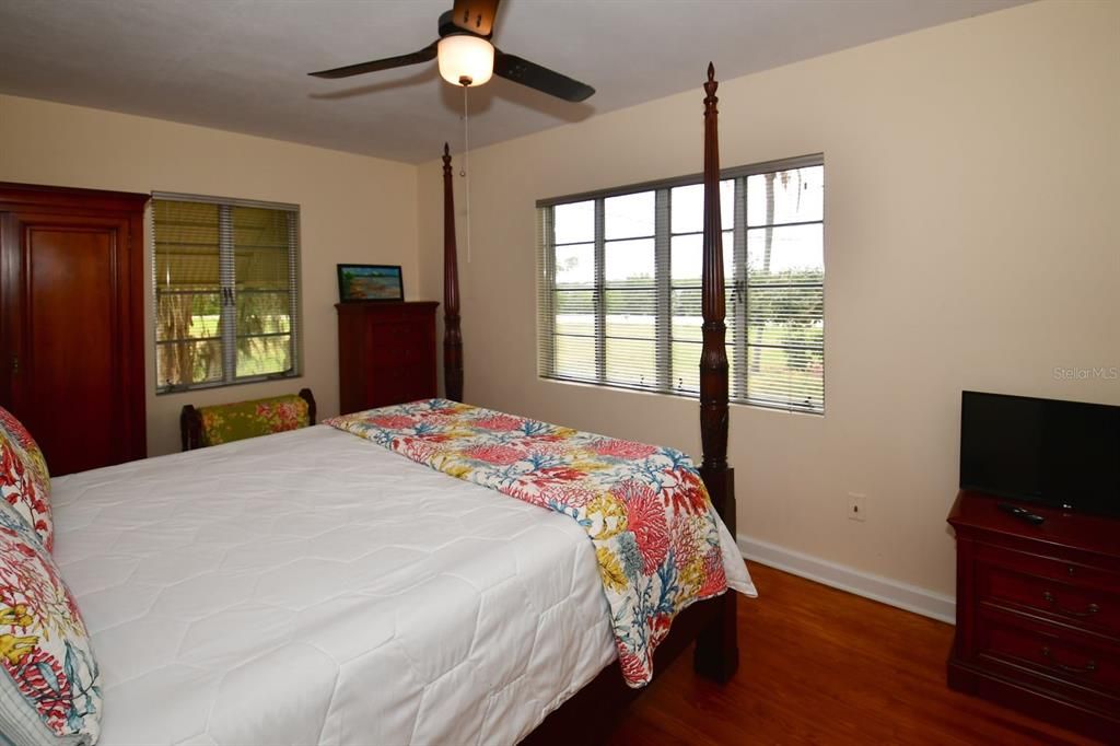 For Sale: $795,000 (2 beds, 2 baths, 1691 Square Feet)