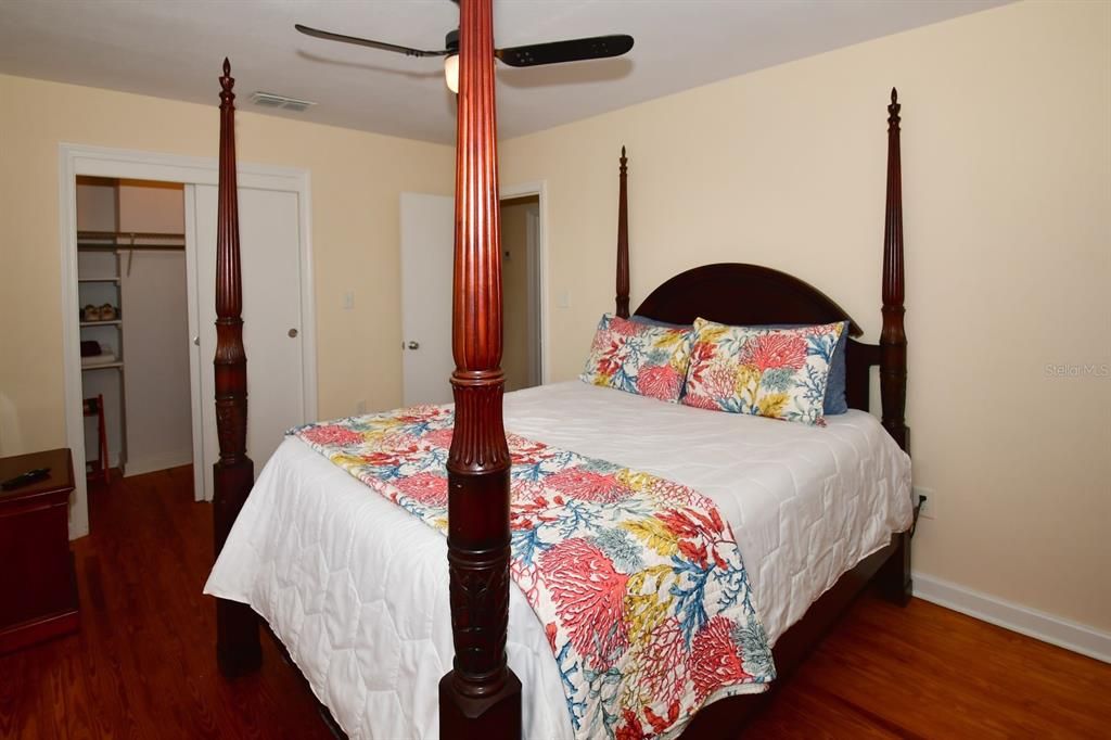 For Sale: $795,000 (2 beds, 2 baths, 1691 Square Feet)